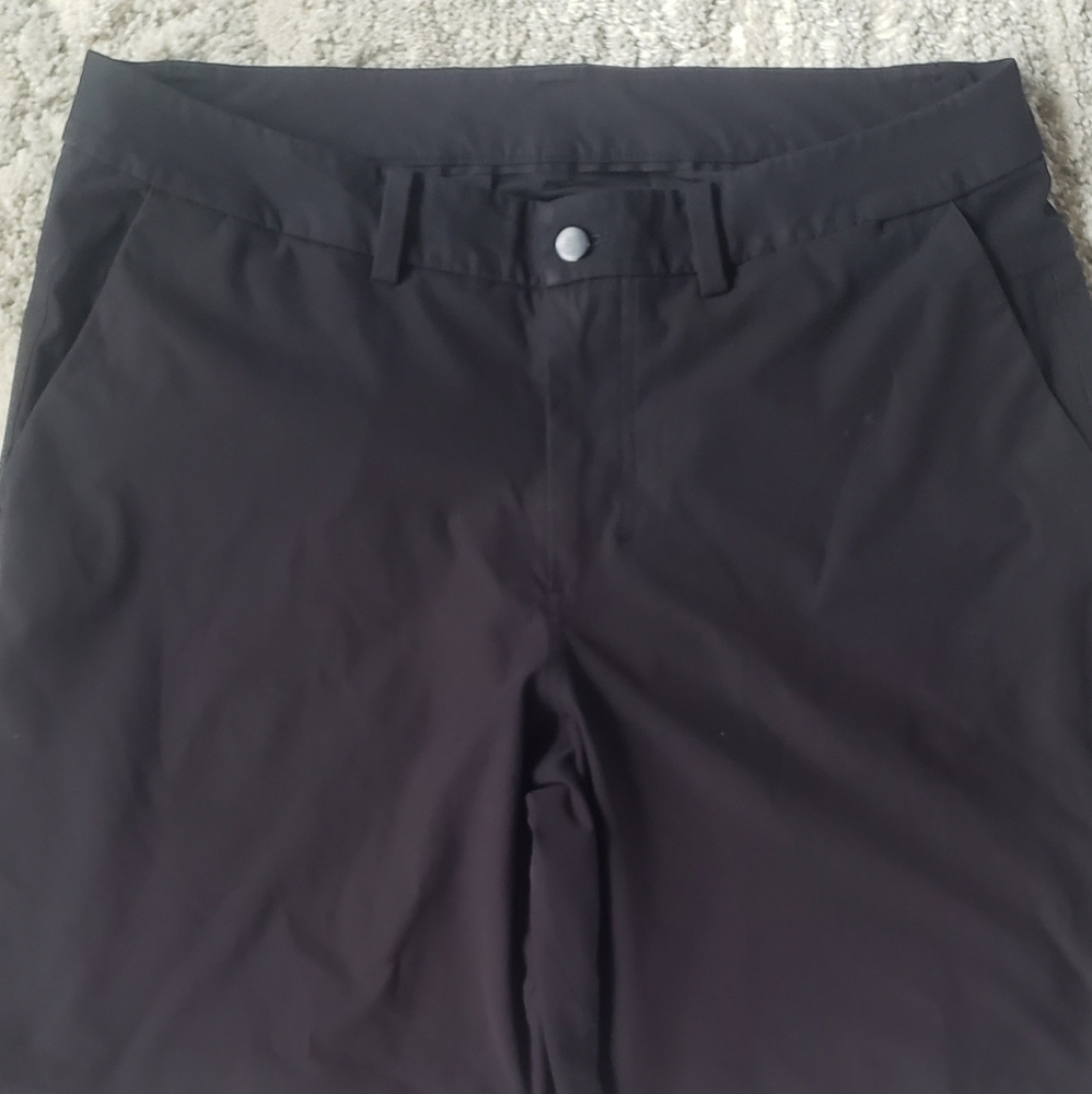 Black Lululemon short SZ 36
